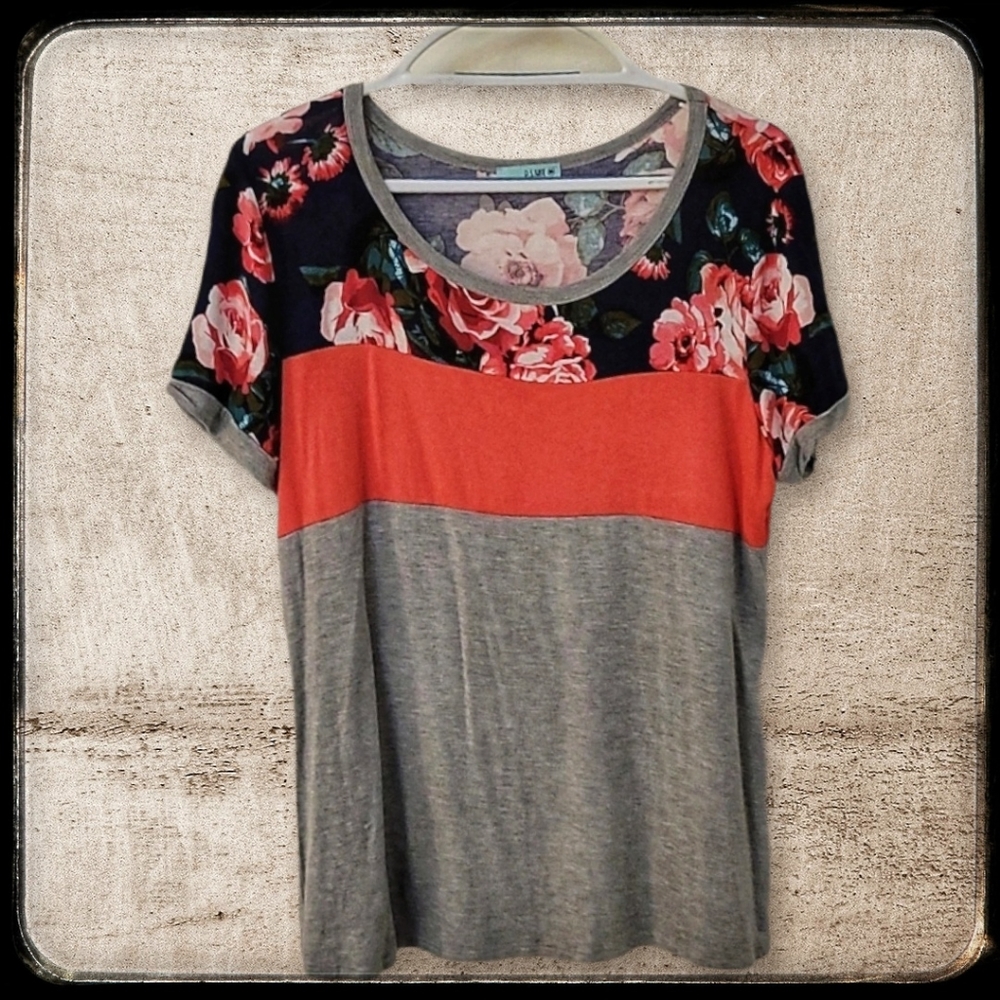 🍓2/$10! P.S. Kate Gray and Peach Floral Color Block Patchwork Blouse Size XL